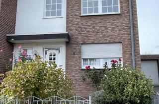 Doppelhaushälfte kaufen in 41836 Hückelhoven, Gepflegte Doppelhaushälfte mit überdachter Terrasse, Balkon und Garten – ideal für Familien