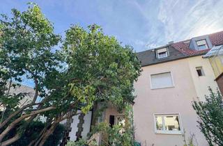 Haus kaufen in 90480 Gleißhammer, Dreifamilienhaus in Nürnberg – Gestaltungspotenzial inklusive! Toplage in Nürnberg Zerzabelshof!