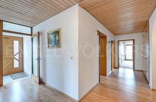 Haus kaufen in 84539 Ampfing, Renovieren, erweitern, wohnen: Großes Grundstück in Ampfing