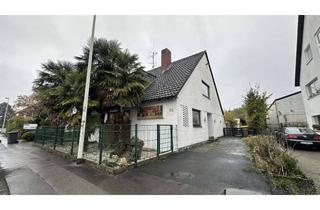 Einfamilienhaus kaufen in 40721 Hilden, WOHNEN MIT WELLNESSFAKTOR: FREISTEHENDES EINFAMILIENHAUS MIT GARTEN, POOL UND SAUNA WOHNEN MIT WELLN