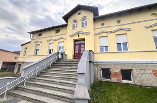 Haus kaufen in 39596 Bertkow, Ihr Schloss auf dem Land – Einzigartiges Gutshaus mit Ausbaureserven
