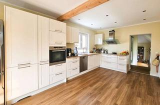 Haus kaufen in 53547 Kasbach-Ohlenberg, Rarität! Hochwertig renoviertes Wohnhaus mit tollem Ausblick in Höhenlage. Ca. 30 Minute