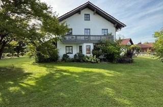 Mehrfamilienhaus kaufen in 94557 Niederalteich, Attraktives Mehrfamilienhaus – Wohnen und Vermieten unter einem Dach