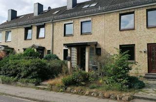 Haus kaufen in Tinsdaler Weg 91b, 22880 Wedel, Schönes Reihenmittelhaus