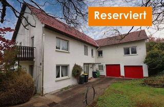 Haus kaufen in 37296 Ringgau, Viel Platz für Ideen und Familie! Großzügiges Wohnhaus mit zwei Wohnungen und zweitem Bauplatz.