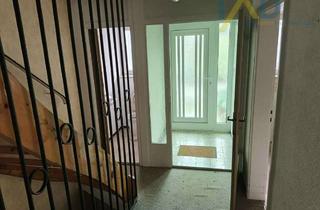 Haus kaufen in 87600 Kaufbeuren, Sanierungsbedürftiges Reihenmittelhaus, ideal für individuelle Gestaltung