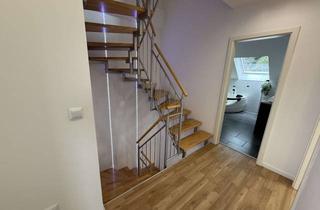 Doppelhaushälfte kaufen in 90765 Sack, Familiendomizil oder Kapitalanlage? Diese Doppelhaushälfte kann beides