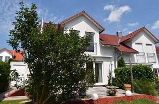 Haus mieten in Auf Dem Kirchberg 25/1, 75391 Gechingen, Doppelhaushälfte mit Sauna, Garten und Garage in Gechingen mit 125 m² Wohnfläche