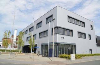 Gewerbeimmobilie kaufen in Carl-Schiffner-Straße 17, 29, 09599 Freiberg, Große Produktions- und Lagerhalle mit Büroanbau in Freiberg