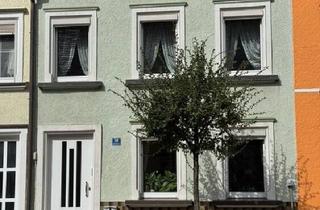 Haus kaufen in 95158 Kirchenlamitz, Kirchenlamitz - Provisionsfrei* Charmantes Reihenmittelhaus in Kirchenlamitz - liebevoll gepflegt, sofort bezugsbereit