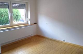 Haus kaufen in 52511 Geilenkirchen, Geilenkirchen - Geräumiges Haus mit vielen Zimmern und 3 Bädern