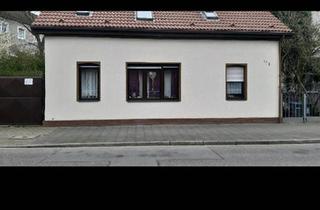 Einfamilienhaus kaufen in 40627 Düsseldorf, Düsseldorf - Freihstehendes Einfamilienhaus mit Einliegerwohnung