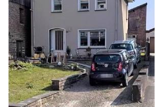 Einfamilienhaus kaufen in 37671 Höxter, Höxter - Haus mit riesigem Grundstück - Sanierungsbedürftig