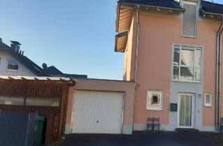 Doppelhaushälfte kaufen in 53773 Hennef, Hennef (Sieg) - Provisionsfrei! Doppelhaushälfte in Hennef