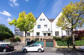 Haus kaufen in 44789 Bochum, Bochum - Charmantes Altbau-Reihenmittelhaus in TOP-Lage von Bochum - Ideal für Familie & Home Office