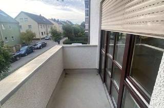 Wohnung kaufen in Breslauer Platz 7a, 85221 Dachau, Helle 3-Zimmer Wohnung mit Balkon in Dachau