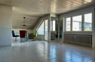 Wohnung kaufen in 71573 Allmersbach, Charmante 3-Zimmer Dachgeschosswohnung mit Garage und Stellplatz