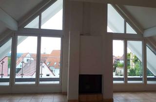 Wohnung mieten in Hauptstr. 5-7, 71116 Gärtringen, Zum Wohlfühlen- Helle 3 Zimmer DG Wohnung mit offener EBK/ 2 Balkone/ Kamin