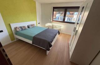 Wohnung mieten in Sindelfinger Strasse 36, 71032 Böblingen, Helle 2,5-Zimmer Wohnung mit Balkon im 4. OG in Böblingen