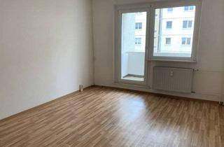 Wohnung mieten in Pienestraße, 39387 Oschersleben, Abenteuer erste Wohnung? 1-Raum-Wohnung mit Balkon