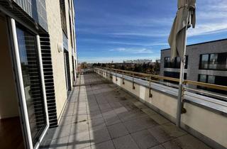 Wohnung mieten in Helene-Jacobs-Straße 14, 14199 Schmargendorf, Wohnen über den Dächern – stilvolle 2-Zimmer-Wohnung mit Traumterrasse- Für Singles