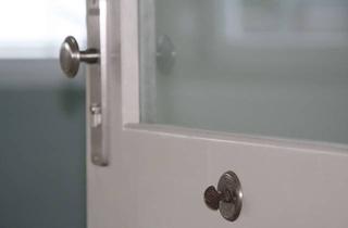 Wohnung mieten in 98574 Schmalkalden, Attraktive 3 Zimmer Wohnung in 30er Jahre Haus in Schmalkalden