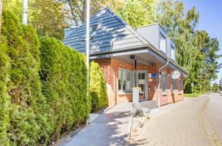 Gewerbeimmobilie kaufen in 24159 Holtenau, Ferienhaus mit drei Wohneinheiten und Geschäftsbetrieb in attraktiver maritimer Lage Kiels