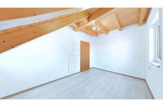 Haus kaufen in 97334 Sommerach, Leben, wo der Wein wächst - charmante DHH von 2002 in Traumlage!