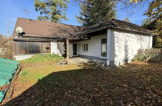 Einfamilienhaus kaufen in Kapellenbergstraße 44, 71120 Grafenau, Freistehendes Einfamilienhaus mit großem Garten und Pool