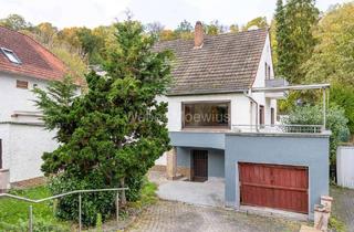 Einfamilienhaus kaufen in 53424 Remagen, Freistehendes Einfamilienhaus mit viel Potenzial - Terrasse, Balkon und 2 Garagen