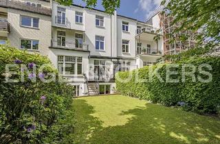 Villa kaufen in 22301 Winterhude, Charmante Stadtvilla mit schönem Garten in Bestlage!