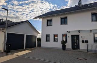 Haus mieten in St.-Florian-Ring, 85656 Buch am Buchrain, Doppelhaushälfte mit Alpenblick am Ortsrand, mit Garten und 2 Garagen