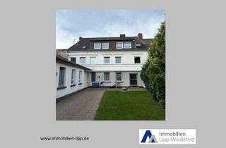 Anlageobjekt in 47929 Grefrath, Entwicklungspotential - Kapitalanlage mit Mehrfamilienhaus, Büro und Halle in Grefrath Oedt