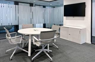 Büro zu mieten in Bornheimer Straße 127, 53119 Nordstadt, Privater Büroraum für 4 Person in HQ Bornheimer Straße