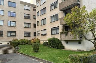 Wohnung kaufen in Waldstrasse 2E, 50226 Frechen, Helle 3-Zimmer Wohnung mit Balkon und Tiefgaragenstellplatz in Frechen-Königsdorf von Privat