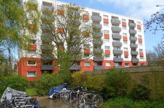 Wohnung mieten in Rudolf-Breitscheid-Str. 38, 22880 Wedel, Großzügige Top-3-Zi.-Whg. im Herzen von Wedel! Komplett renoviert!