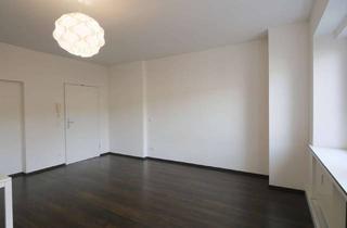 Wohnung mieten in Bergdriesch 44, 52062 Aachen, Helle 1-Zimmerwohnung in bester Lage Aachens ab sofort bezugsfrei!