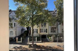 Wohnung mieten in Max-Franz-Straße 70, 53177 Bad Godesberg, Renovierte 2-Zimmer Altbau wohnung in Bonn-Bad Godesberg