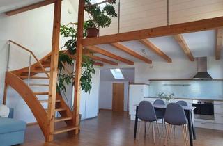 Wohnung mieten in 85469 Walpertskirchen, Charmantes Dachgeschoss-Apartment mit Galerie und Südost-Ausrichtung