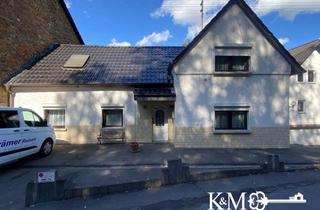 Haus kaufen in 53520 Dümpelfeld, Ideal für Familien: Gepflegtes Haus mit Garten und Doppelcarport