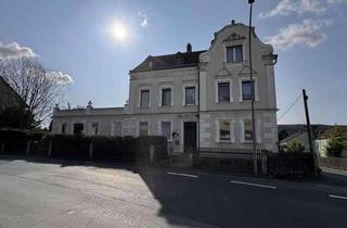 Einfamilienhaus kaufen in Egerstr. 64, 95659 Arzberg, Herrschaftliches, großzügiges Einfamilienhaus mit Garten und Doppelgarage