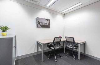 Büro zu mieten in Rahel-Hirsch-Strasse 10, 10557 Tiergarten, Privater Büroraum für 1 Person in Regus Am Kanzleramt