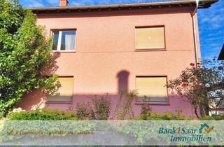 Einfamilienhaus kaufen in 66706 Perl, Freistehendes Einfamilienhaus in Perl – großzügige Wohnfläche, solide Substanz und viel Potenzial