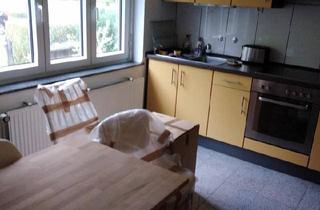 Wohnung kaufen in 79539 Lörrach, Lörrach - Schöne lichtdurchflutete 2 Zimmer Wohnung zu verkaufen.