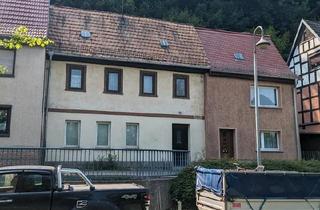 Reihenhaus kaufen in 04626 Schmölln, Schmölln - sanierungsbedürftiges Reihenhaus