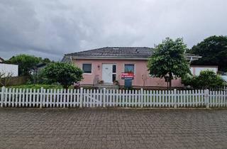 Einfamilienhaus kaufen in 39167 Niederndodeleben, Hohe Börde - Einfamilienhaus Bungalow Doppelgarage Eichenbarleben