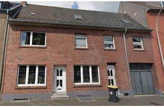 Einfamilienhaus kaufen in 52525 Heinsberg, Heinsberg - Charmantes Haus mit Einliegerwohnung und großem Grundstück