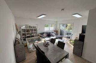 Wohnung kaufen in 90587 Obermichelbach, Lichtdurchflutete 4-Zimmer Wohnung mit 2 Balkonen und Garten in ruhiger Lage