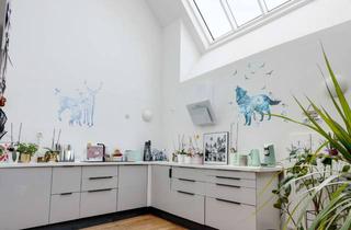 Wohnung kaufen in 41236 Rheydt, Altbau-Maisonette mit fantastischer Weitblick-Terrasse