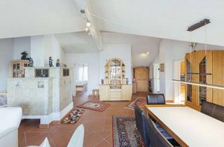 Wohnung kaufen in 88069 Tettnang, Exklusive Dachgeschosswohnung mit Weitblick in ruhiger aber zentraler Lage von Tettnang!